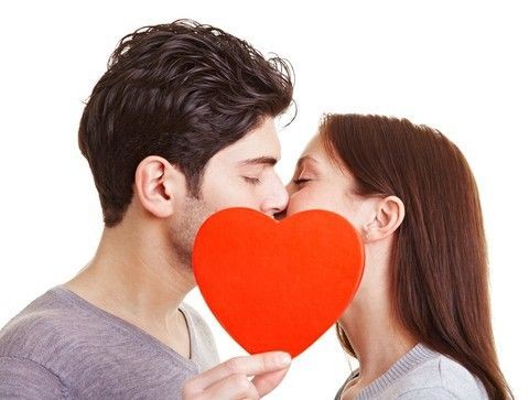 Herpes: The Kiss We Hope You Didn’t Get Under the Mistletoe